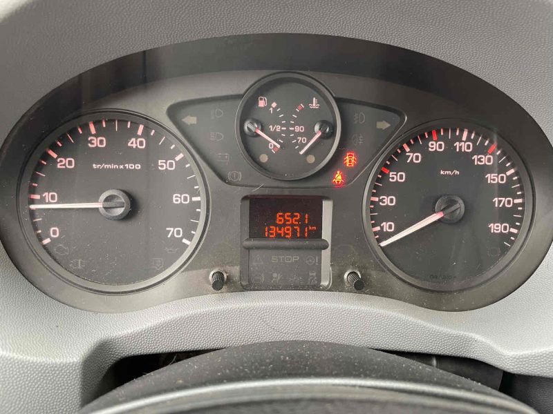 PEUGEOT EXPERT Camionnette 2011