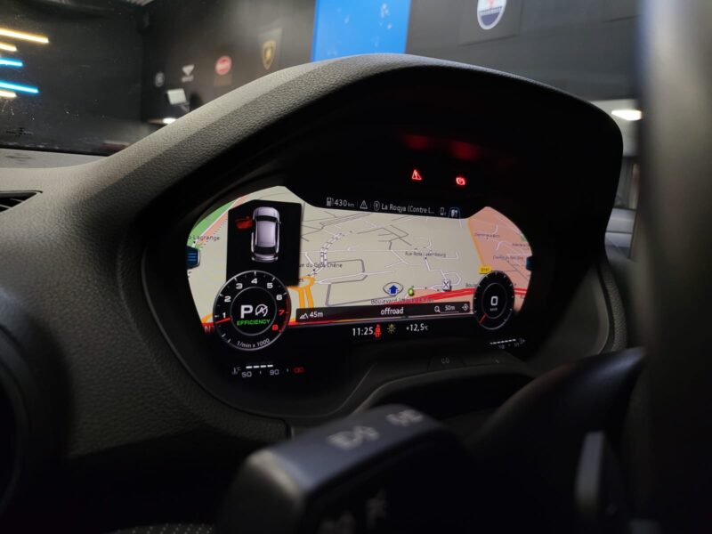 AUDI Q2 35 TFSi 150cv S-LINE TOIT OUVRANT / VIRTUAL COCKPIT / GRAND GPS XL PRO
