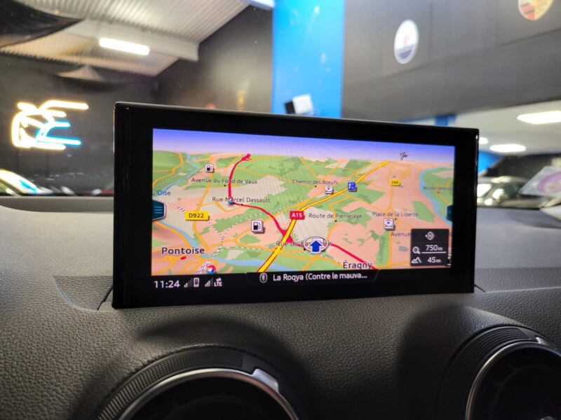 AUDI Q2 35 TFSi 150cv S-LINE TOIT OUVRANT / VIRTUAL COCKPIT / GRAND GPS XL PRO