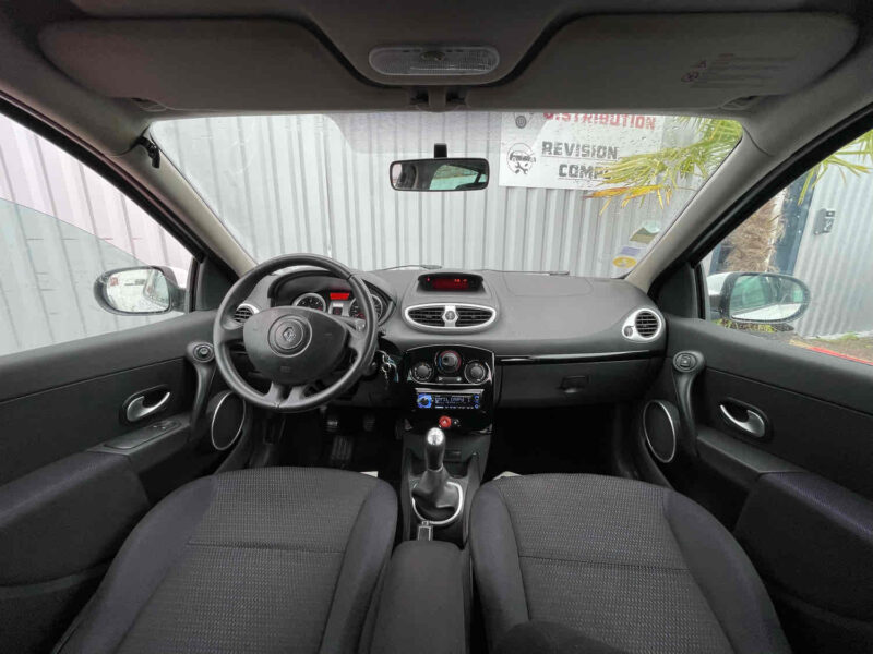 RENAULT CLIO III 2011