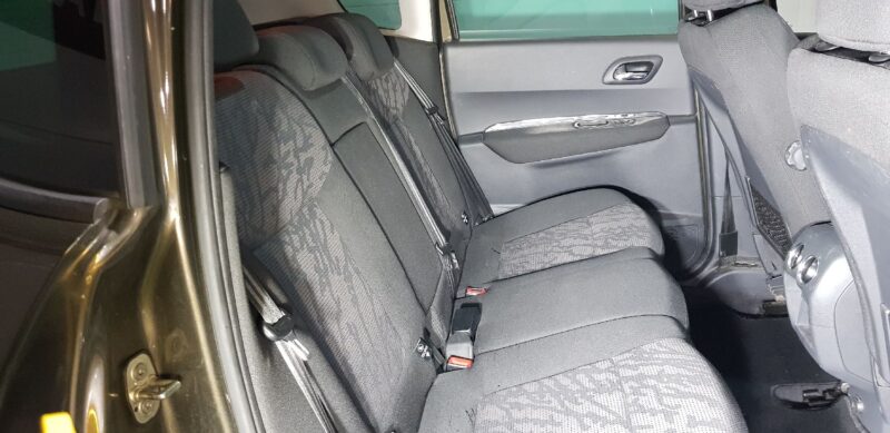 PEUGEOT 3008 Monospace 2009