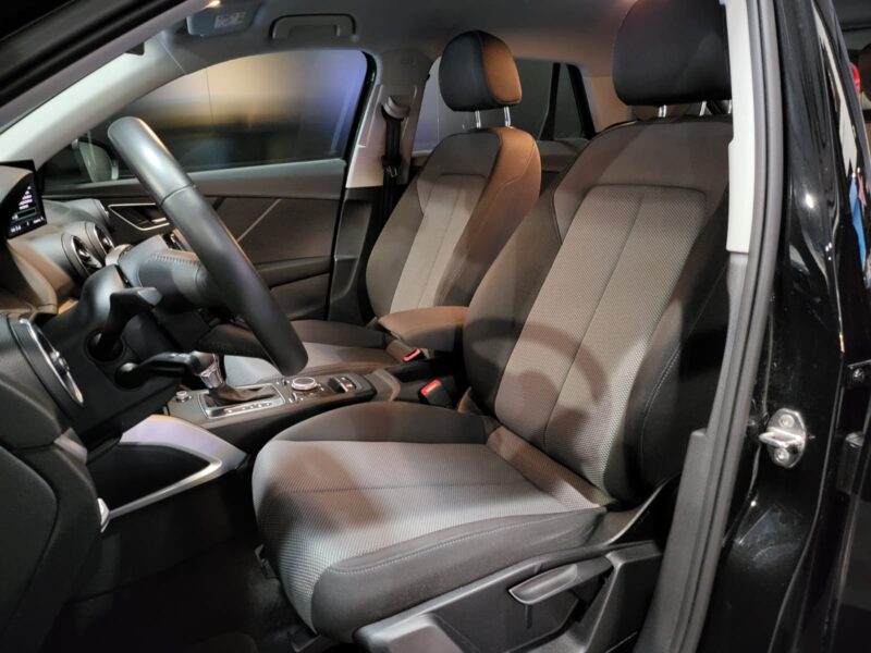 AUDI Q2 30 TFSI 116cv Business Line S-Tronic7 // GPS/BLUETOOTH/RADAR ANTI-COLLISION