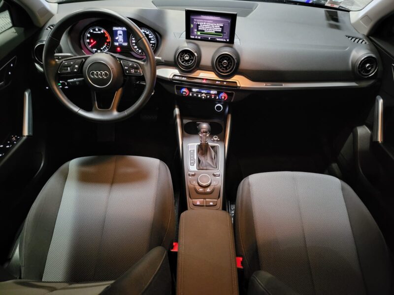 AUDI Q2 30 TFSI 116cv Business Line S-Tronic7 // GPS/BLUETOOTH/RADAR ANTI-COLLISION