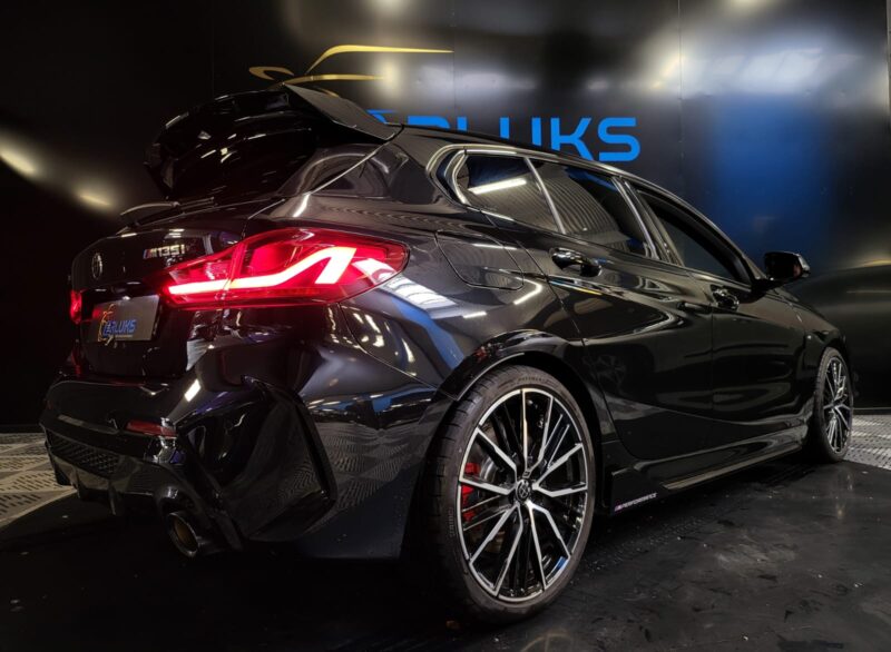 BMW SERIE 1 M135 i X-Drive 306cv PACK M PERFORMANCE TOIT OUVRANT / SIEGES PERF ELECT A MEMOIRE 