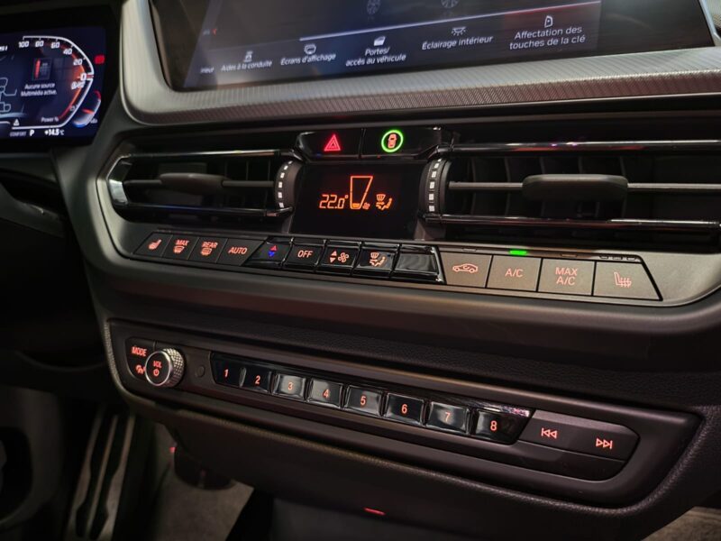 BMW SERIE 1 M135 i X-Drive 306cv PACK M PERFORMANCE TOIT OUVRANT / SIEGES PERF ELECT A MEMOIRE 