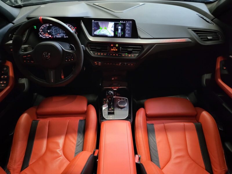 BMW SERIE 1 M135 i X-Drive 306cv PACK M PERFORMANCE TOIT OUVRANT / SIEGES PERF ELECT A MEMOIRE 