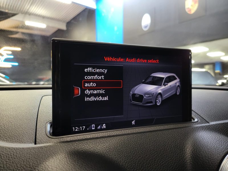 AUDI A3 Sportback 1.5 TFSI 150cv SPORT COD PACK S-line TOIT OUVRANT / VIRTUAL / CARPLAY 1er MAIN