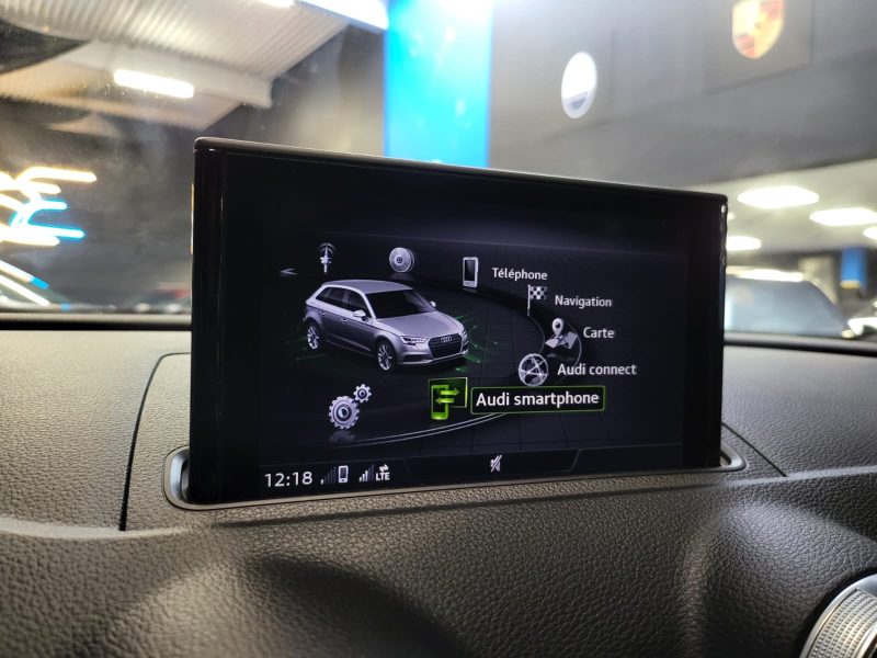 AUDI A3 Sportback 1.5 TFSI 150cv SPORT COD PACK S-line TOIT OUVRANT / VIRTUAL / CARPLAY 1er MAIN