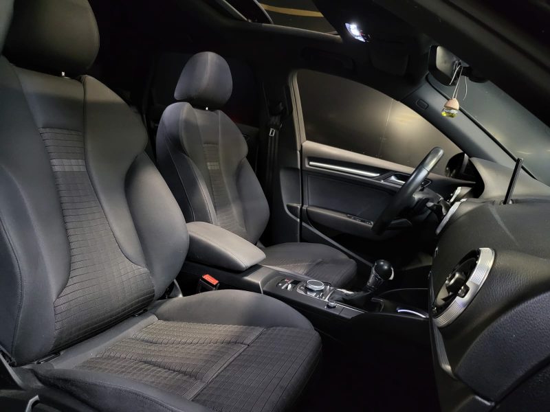 AUDI A3 Sportback 1.5 TFSI 150cv SPORT COD PACK S-line TOIT OUVRANT / VIRTUAL / CARPLAY 1er MAIN