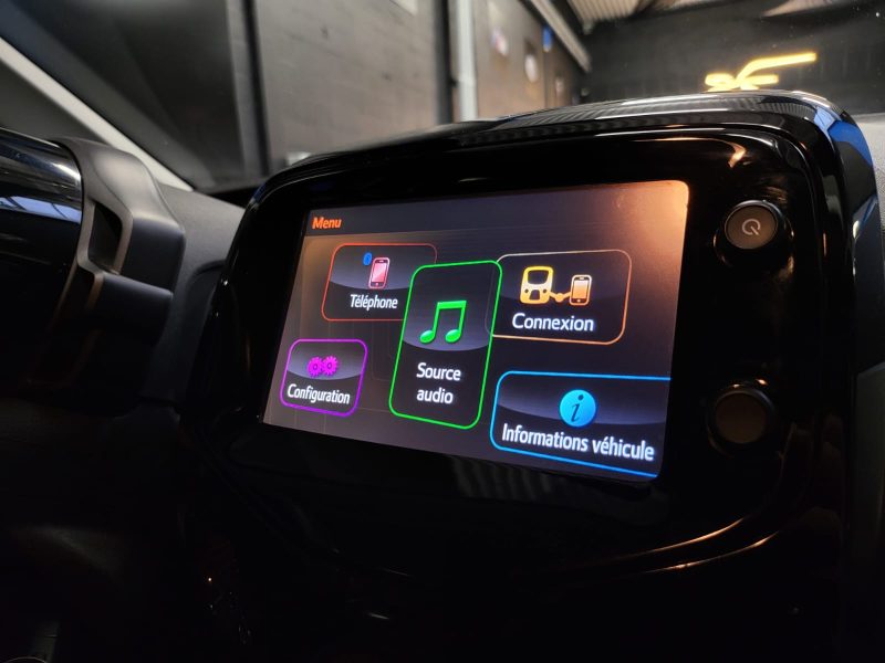 CITROEN C1 1.0L VTi 69CH SHINE / CAMERA+CLIM+CARPLAY