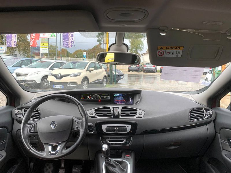 RENAULT GRAND SCENIC BOSE  2015