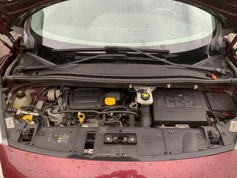 RENAULT GRAND SCENIC BOSE  2015