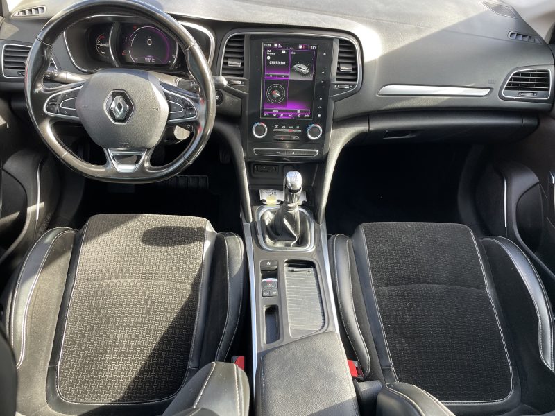 RENAULT MEGANE IV Grandtour 2016