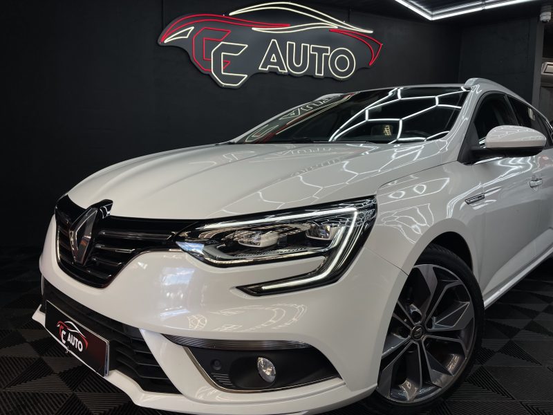 RENAULT MEGANE IV Grandtour 2016