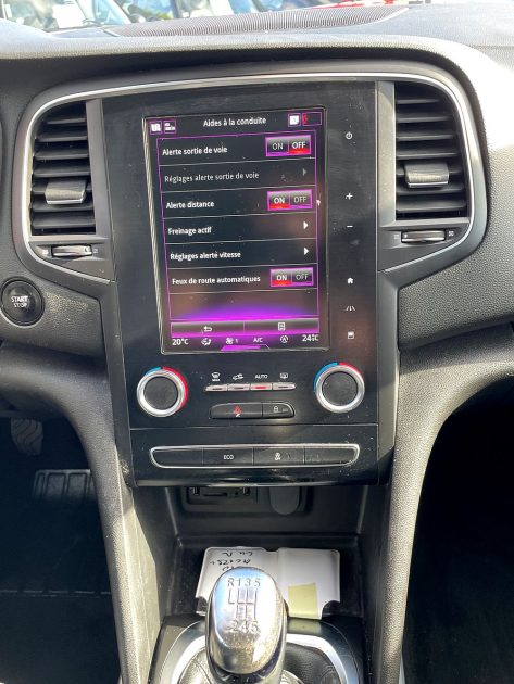 RENAULT MEGANE IV Grandtour 2016