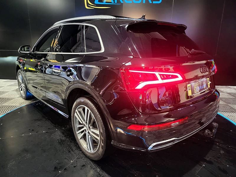 AUDI Q5 3.0 TDI 286cv S-Line Quattro Boîte Auto S-Tronic7