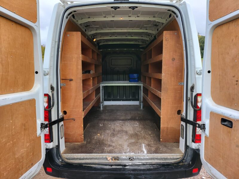 RENAULT MASTER III L2H2 2.3 dCi 130cv Grand Confort // TVA RECUPERABLE/EMBRAYAGE NEUF/GALERIE/ENTRET