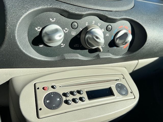 1.2 16V 75CH DYNAMIQUE QUICKSHIFT BOITE AUTO