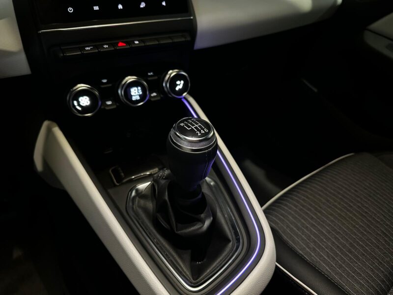 RENAULT CLIO V 1.0 TCe 90cv TECHNO , Caméra , Led intérieur , Régulateur  