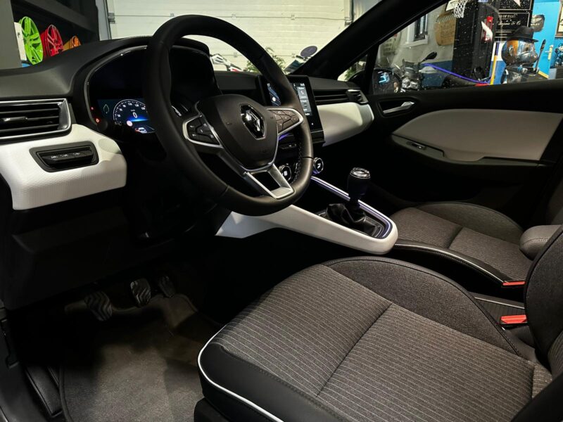 RENAULT CLIO V 1.0 TCe 90cv TECHNO , Caméra , Led intérieur , Régulateur  