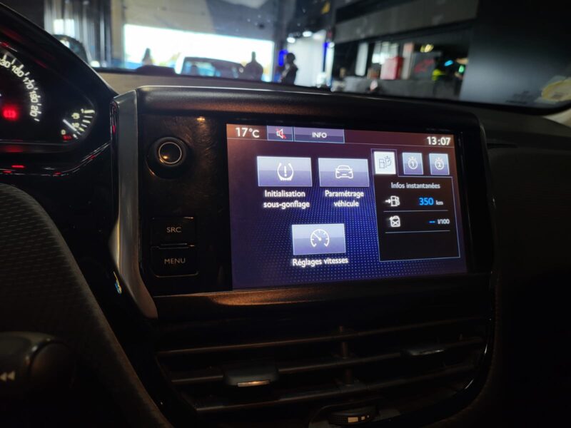 1.6 BlueHDi 100cv / STYLE / Radar de Recul 