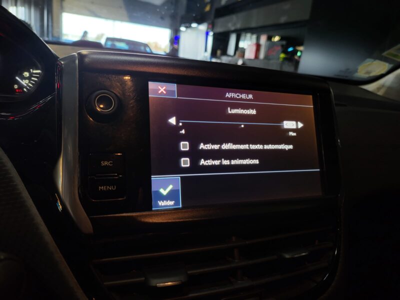 1.6 BlueHDi 100cv / STYLE / Radar de Recul 