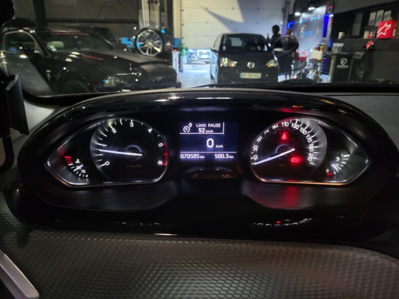 1.6 BlueHDi 100cv / STYLE / Radar de Recul 