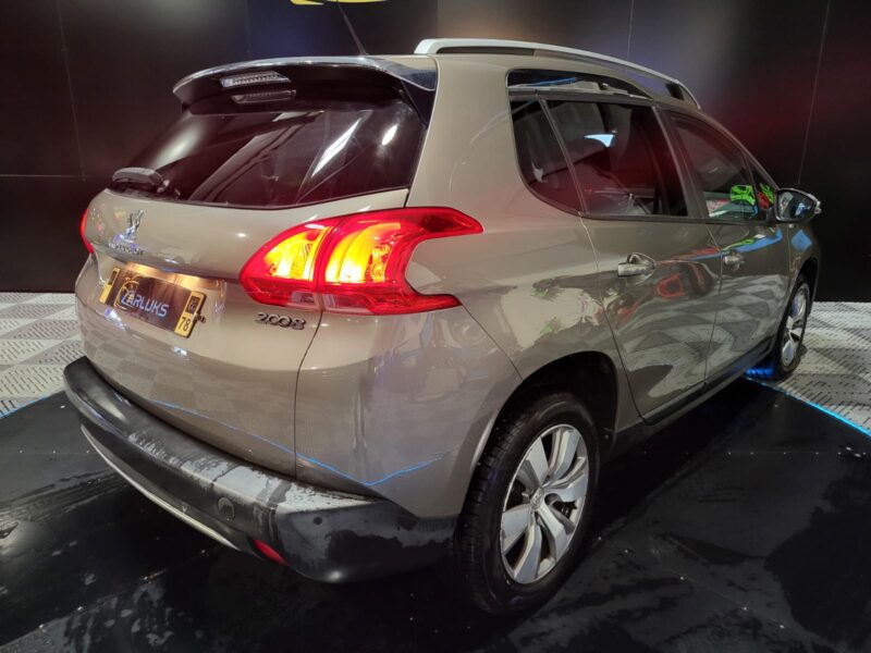 1.6 BlueHDi 100cv / STYLE / Radar de Recul 