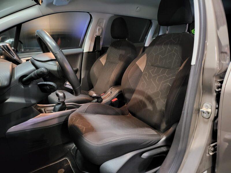 1.6 BlueHDi 100cv / STYLE / Radar de Recul 