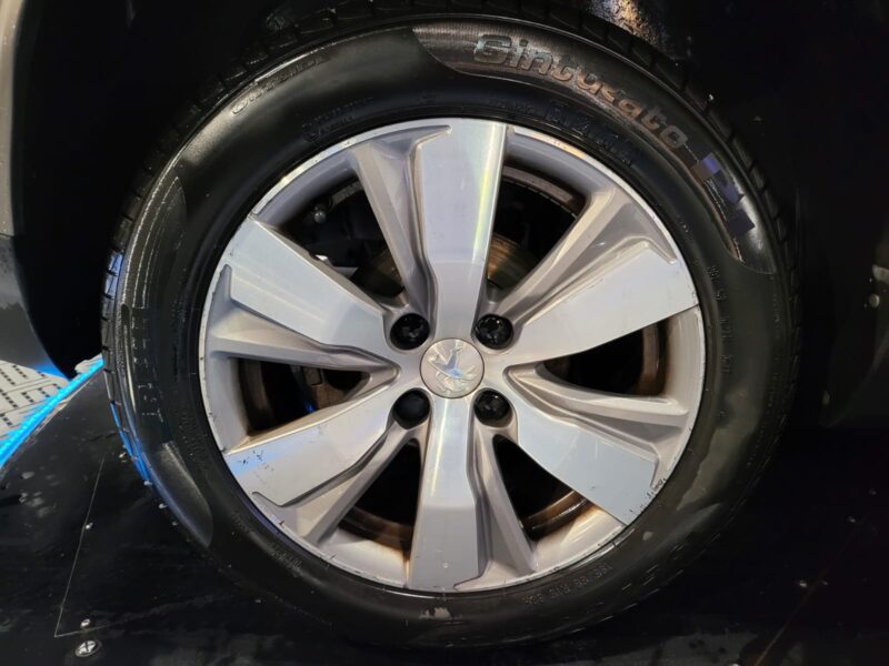 1.6 BlueHDi 100cv / STYLE / Radar de Recul 