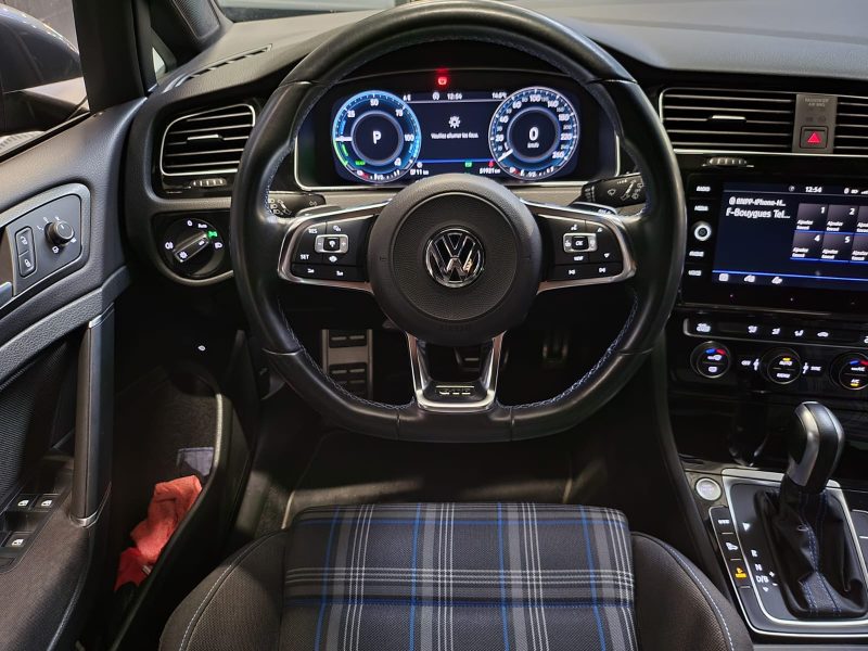 VOLKSWAGEN GOLF VII GTE 1.4L Hybrid 204CH / VIRTUAL COCKPIT+CARPLAY+CAMERA