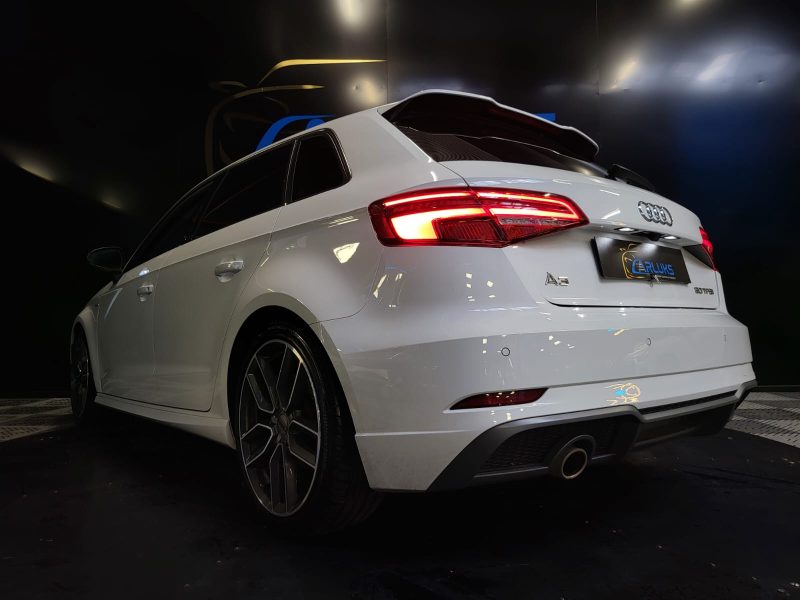 AUDI A3 Sportback 30 TFSI 116cv SPORT LIMITED 1ER MAIN /CAMERA+VOLANT MEPLAT+CARPLAY/