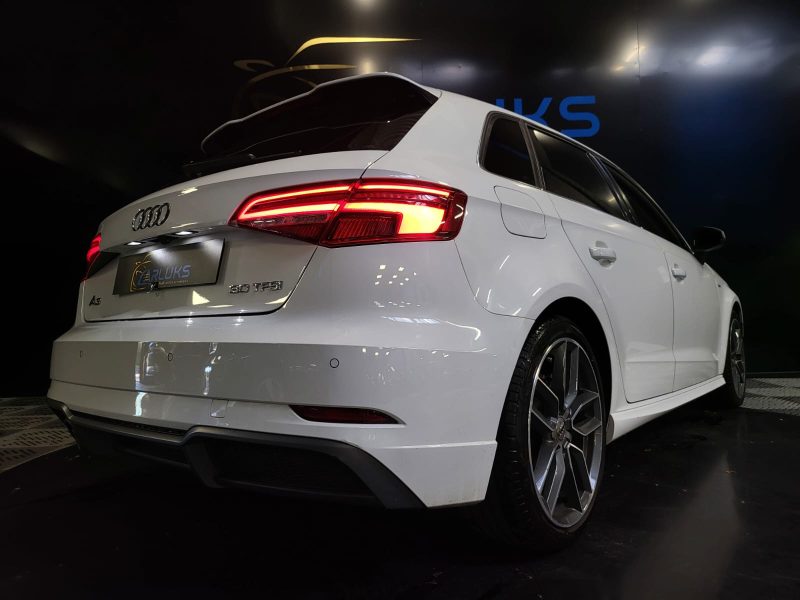 AUDI A3 Sportback 30 TFSI 116cv SPORT LIMITED 1ER MAIN /CAMERA+VOLANT MEPLAT+CARPLAY/