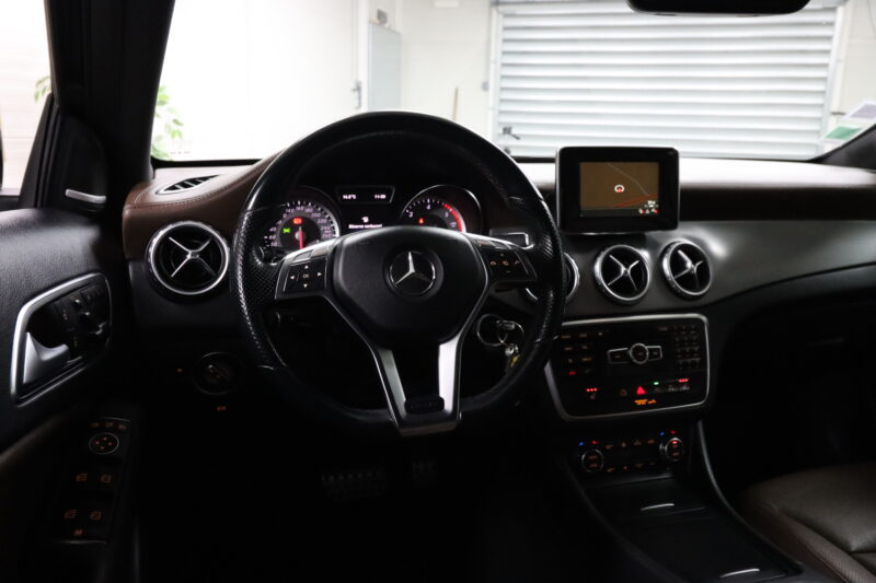 MERCEDES CLASSE GLA 2014