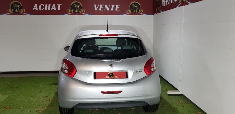 PEUGEOT 208 5 PORTES 2013 1.2 VTi 82cv