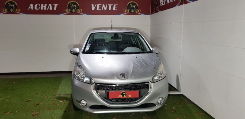 PEUGEOT 208 5 PORTES 2013 1.2 VTi 82cv