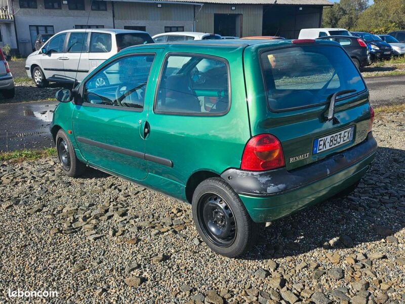 RENAULT TWINGO 2001