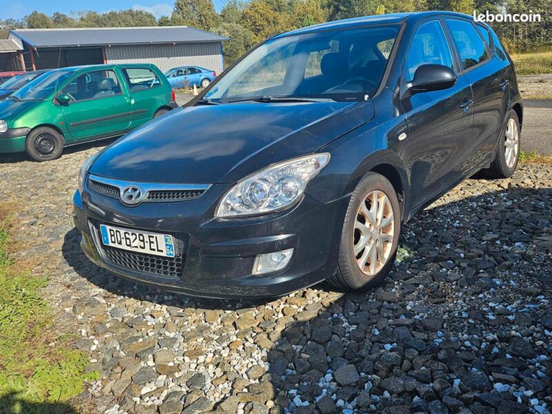 HYUNDAI I30 2009