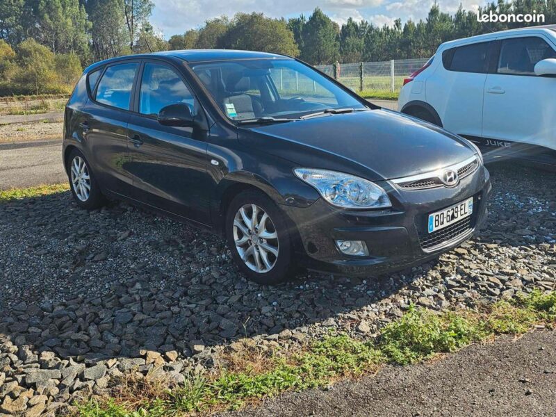 HYUNDAI I30 2009