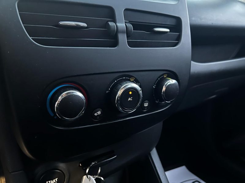 RENAULT CLIO IV 2014