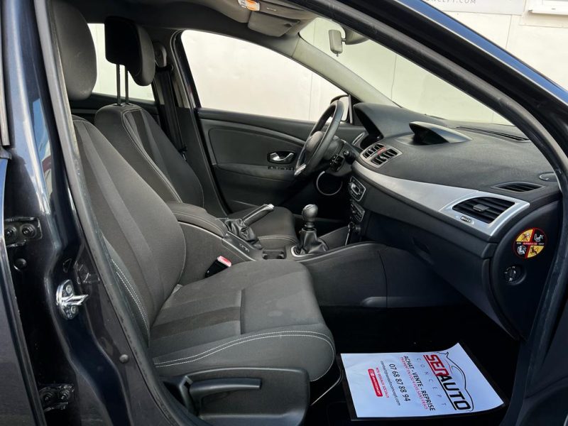 RENAULT MEGANE III 2009