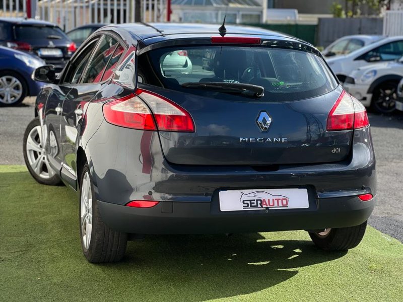 RENAULT MEGANE III 2009