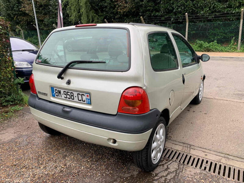 RENAULT TWINGO 1.2i 16V 75CV 