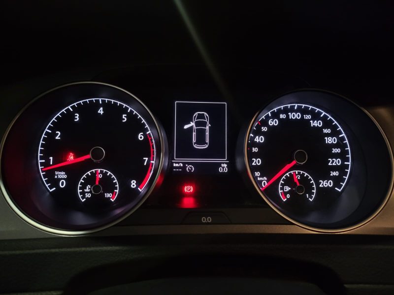 VOLKSWAGEN GOLF VII 1.2 TSI 110cv Lounge BVM6 // APPLE CARPLAY/ANDROID AUTO/MIRROR LINK