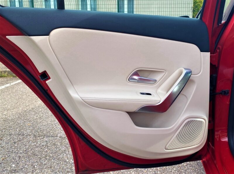 Mercedes Benz Classe A 180d Inspiration