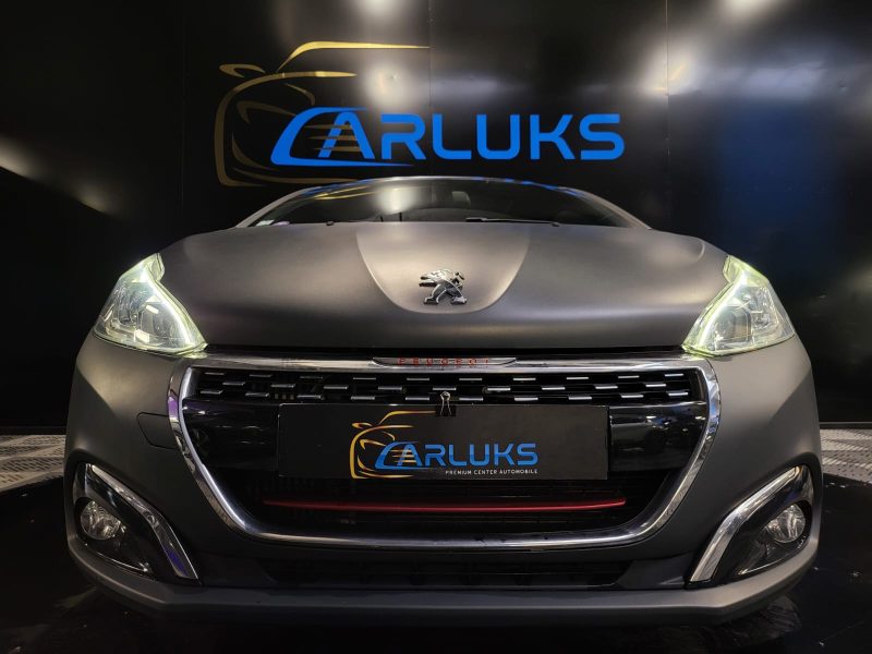 PEUGEOT 208 GTI 1.6L 208CH / TOIT PANO+CAMERA+TABLETTE MULTIMEDIA