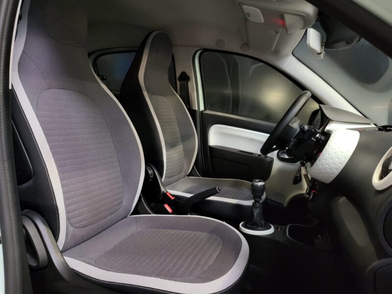 RENAULT TWINGO III 0.9 TCe 92cv ZEN 1er MAIN RADARS AR / REGULATEUR / SUIVI RENAULT