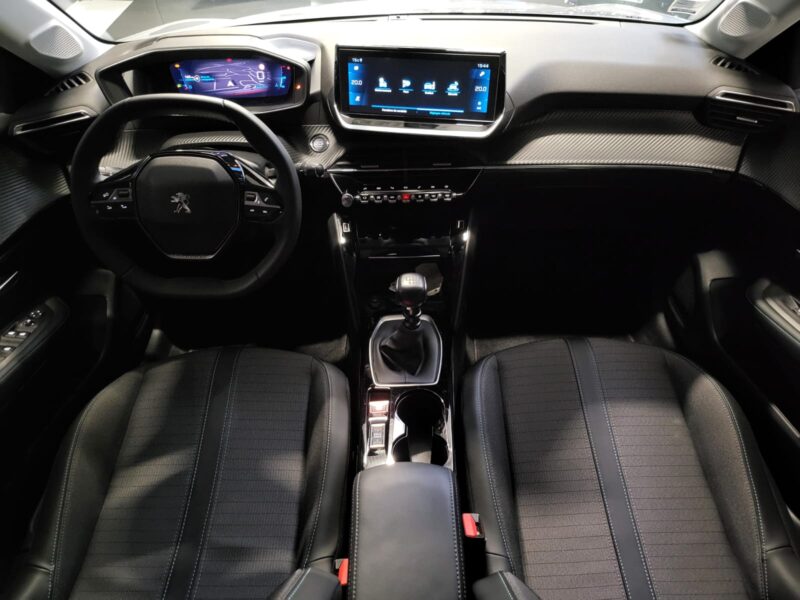 PEUGEOT 208 II 1.2 PureTech 100cv ALLURE BUSINESS E-COCKPIT 3D / GRAND GPS / CARPLAY / CAMERA