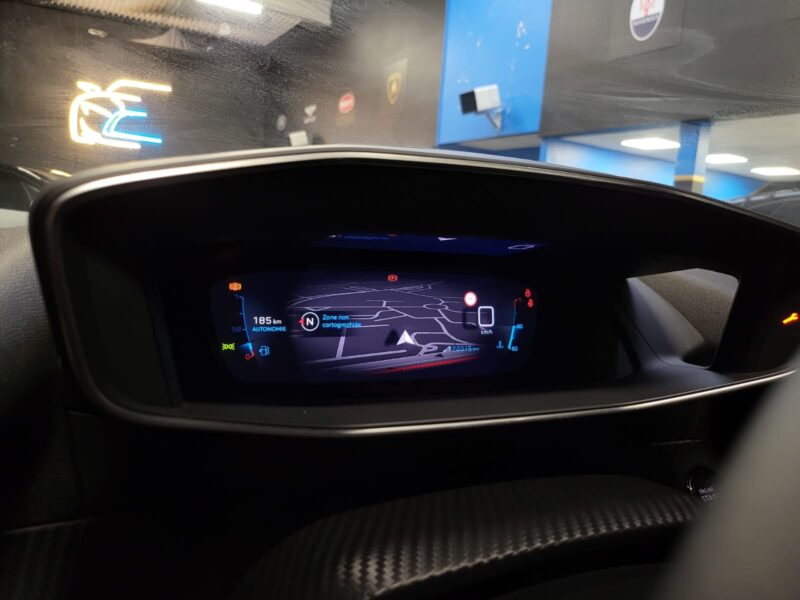 PEUGEOT 208 II 1.2 PureTech 100cv ALLURE BUSINESS E-COCKPIT 3D / GRAND GPS / CARPLAY / CAMERA