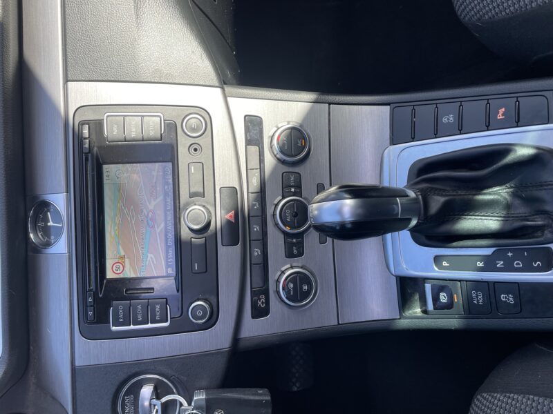 VOLKSWAGEN PASSAT B7 Variant 2013